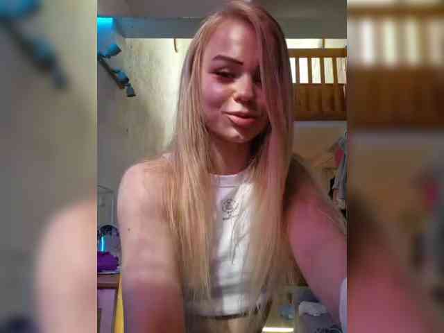 Yourprincess12 webcam