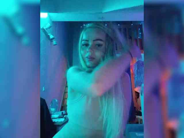 Yourprincess12 webcam
