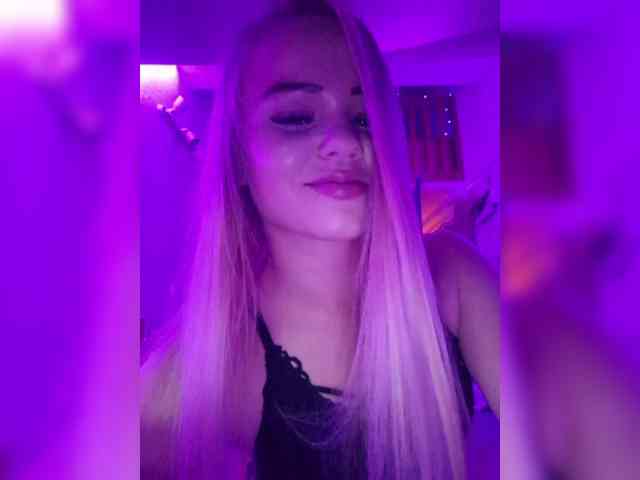 Yourprincess12 webcam