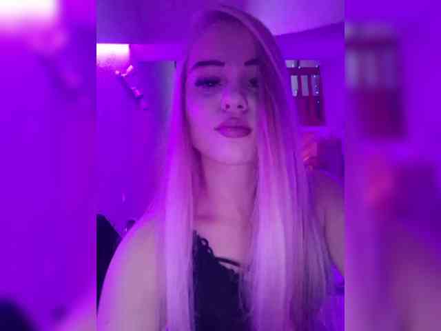 Yourprincess12 webcam