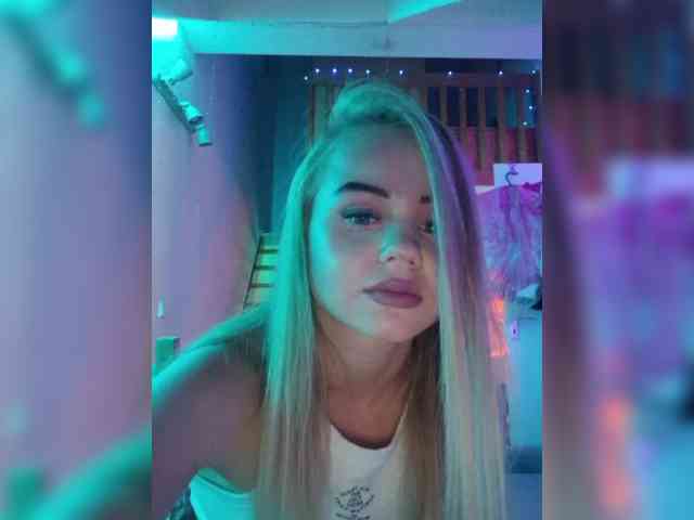 Yourprincess12 webcam