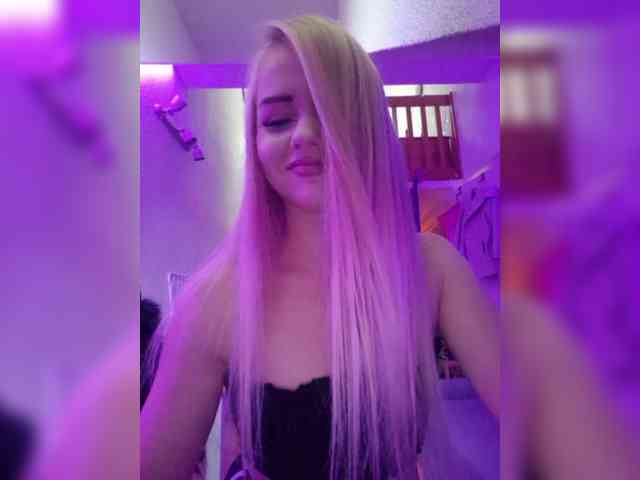 Yourprincess12 webcam