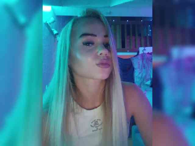 Yourprincess12 webcam