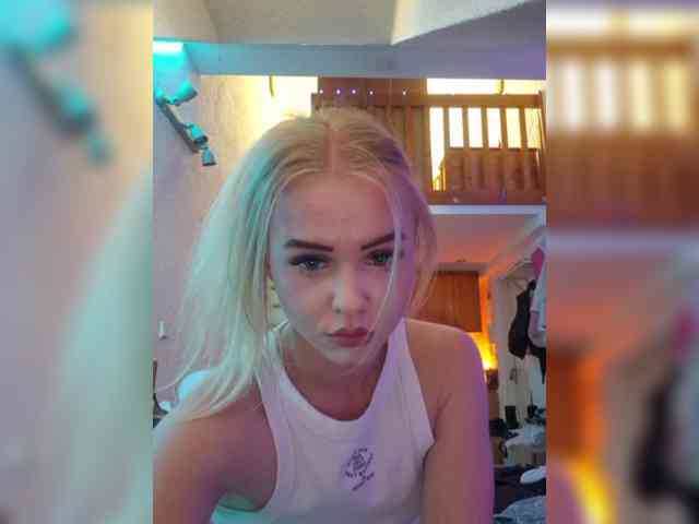 Yourprincess12 webcam
