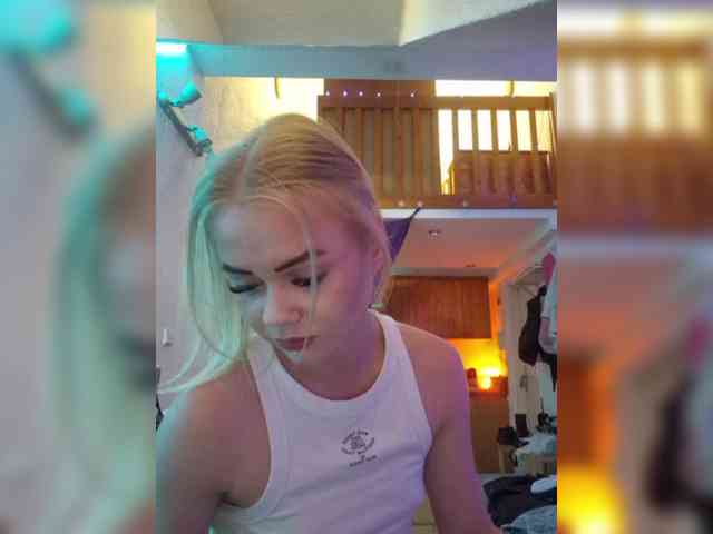 Yourprincess12 webcam