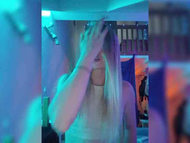 Yourprincess12 webcam