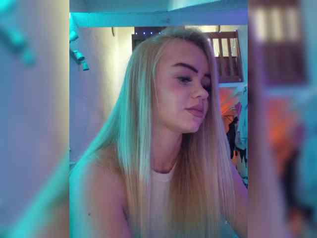 Yourprincess12 webcam