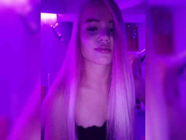 Yourprincess12 webcam