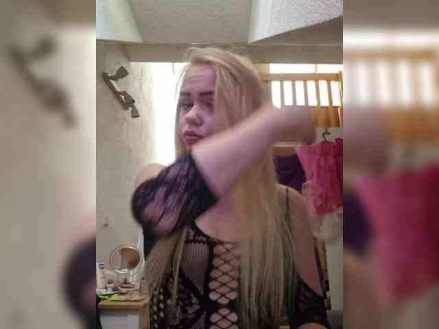 Yourprincess12 webcam