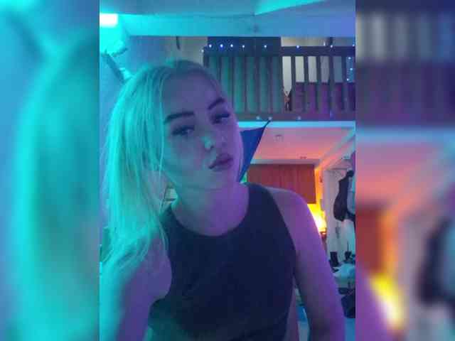 Yourprincess12 webcam