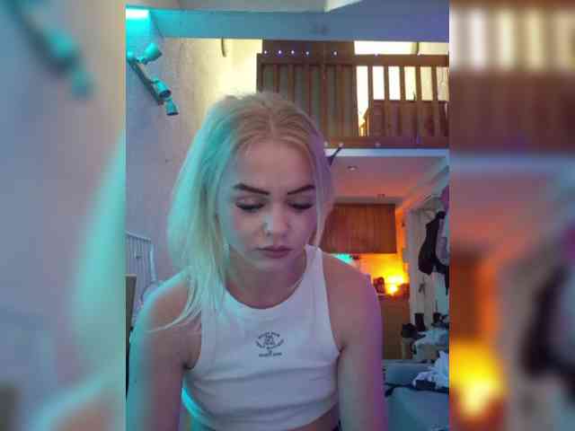 Yourprincess12 webcam