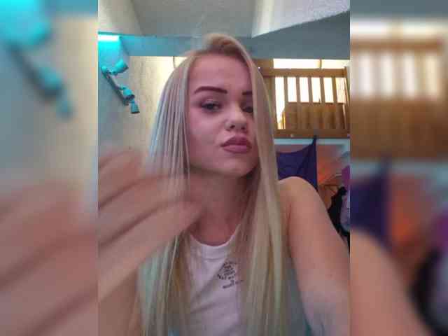 Yourprincess12 webcam