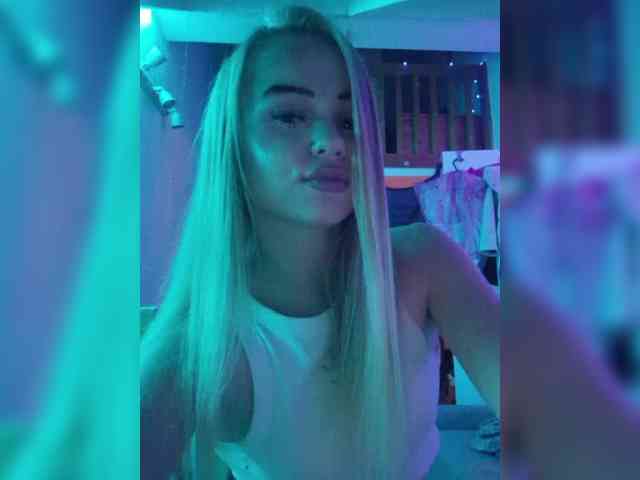 Yourprincess12 webcam