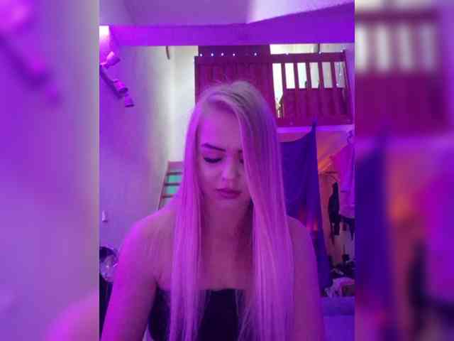 Yourprincess12 webcam