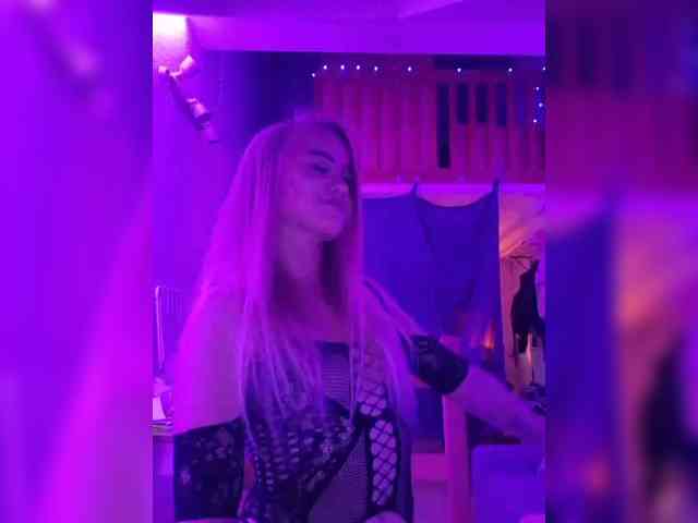 Yourprincess12 webcam