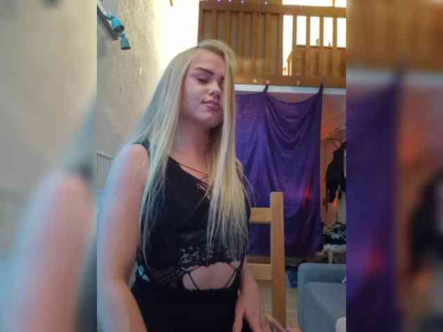 Yourprincess12 webcam