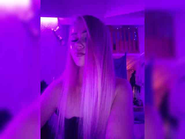 Yourprincess12 webcam