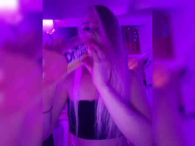 Yourprincess12 webcam
