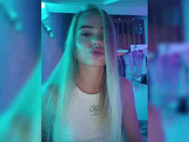 Yourprincess12 webcam