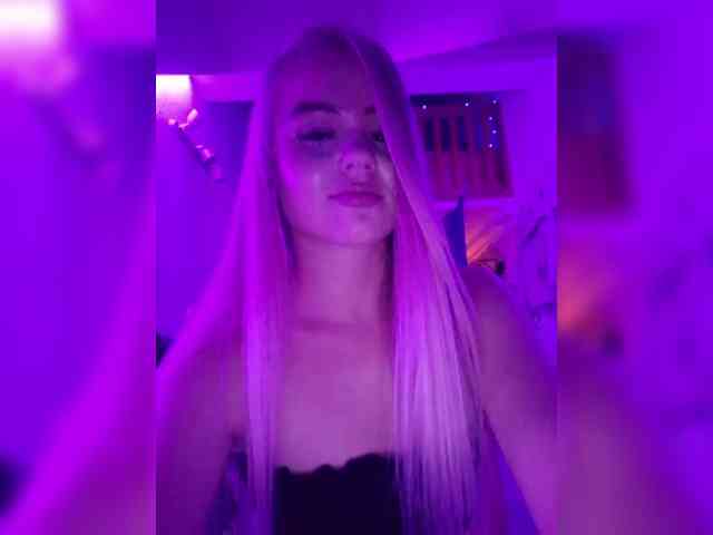 Yourprincess12 webcam