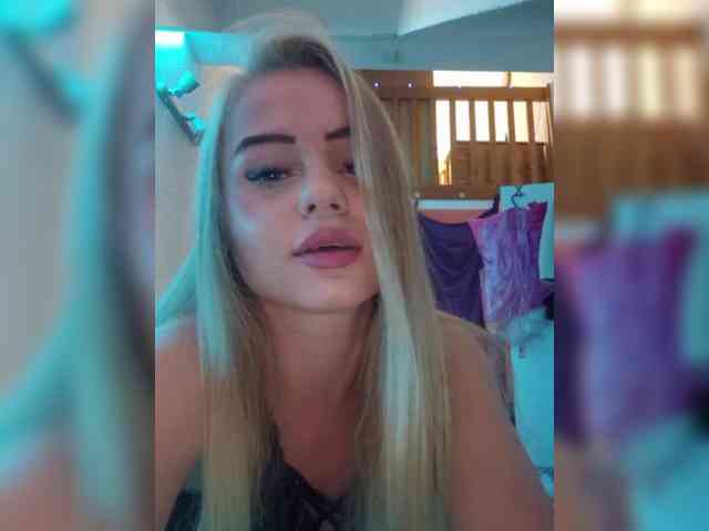 Yourprincess12 Live Webcam on BongaCams
