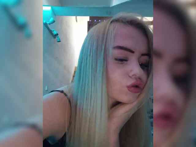 Yourprincess12 webcam