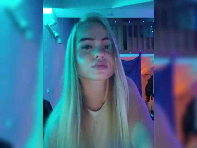 Yourprincess12 webcam
