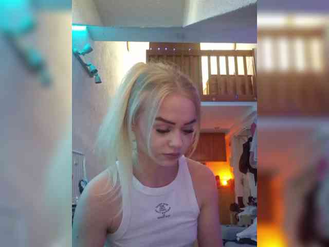Yourprincess12 webcam