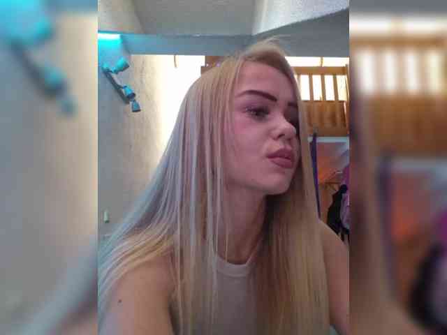 Yourprincess12 webcam