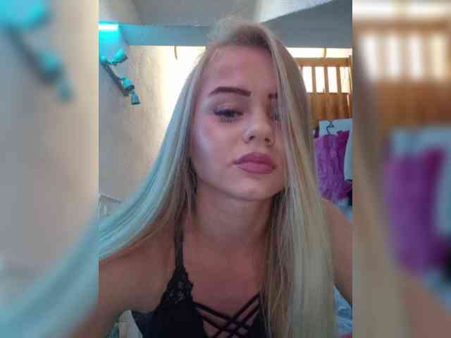 Yourprincess12 webcam