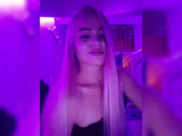 Yourprincess12 webcam