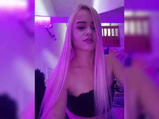 Yourprincess12 webcam