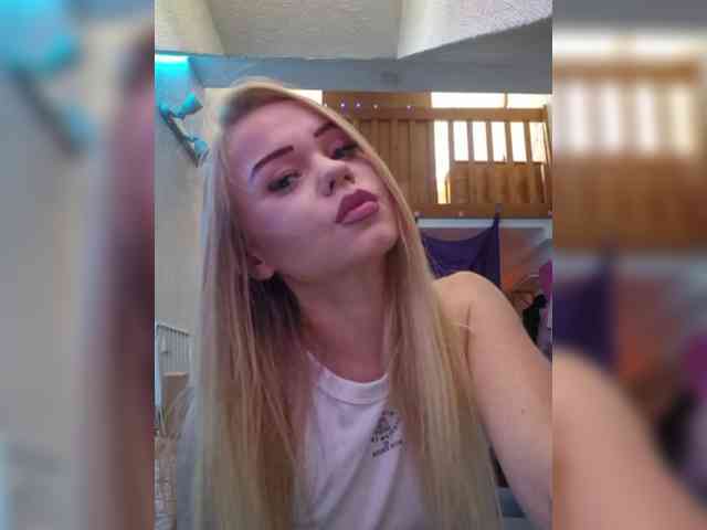 Yourprincess12 webcam