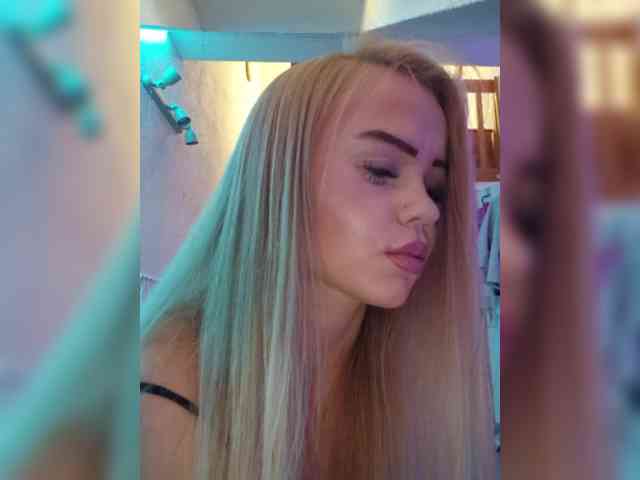 Yourprincess12 webcam