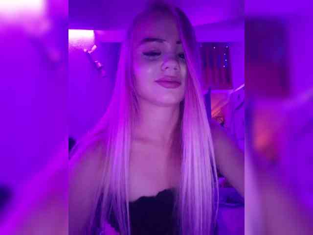 Yourprincess12 webcam