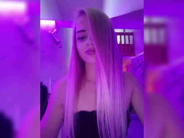Yourprincess12 webcam