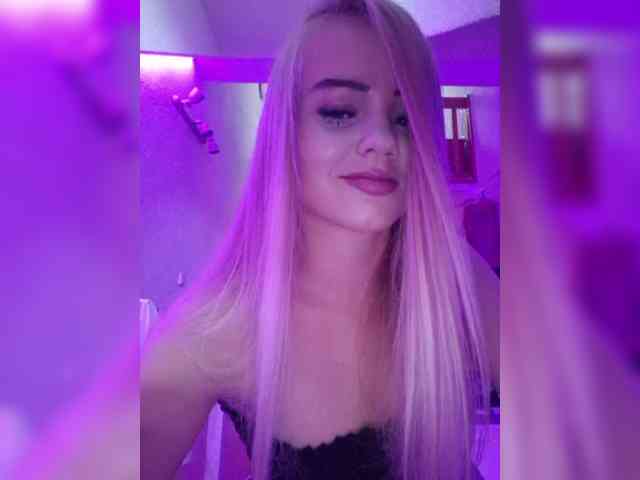 Yourprincess12 webcam