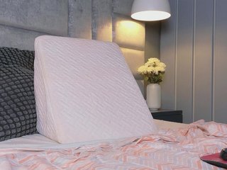 AteneaRoldan Porn Show