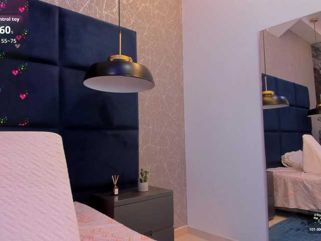 AteneaRoldan's BongaCams show and profile