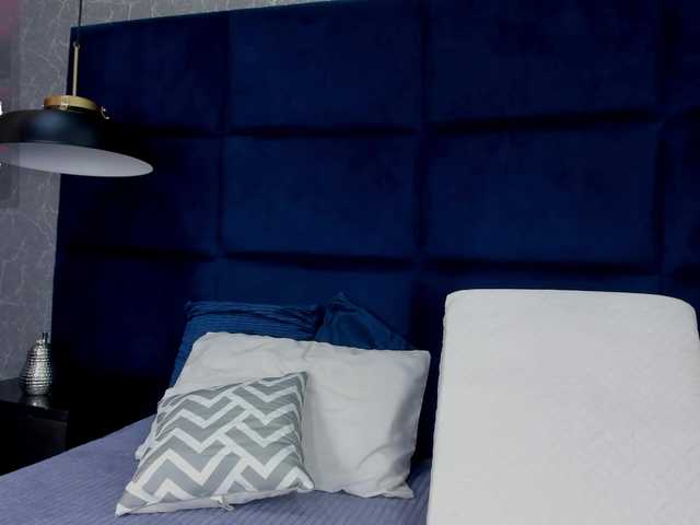 AteneaRoldan's BongaCams show and profile