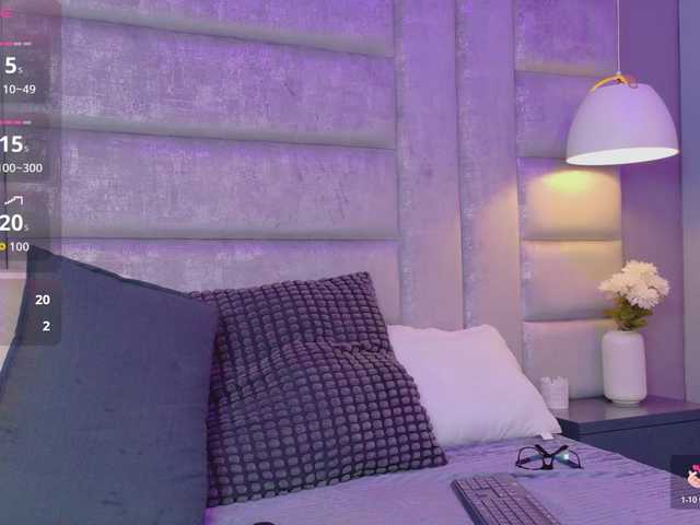 AteneaRoldan's BongaCams show and profile