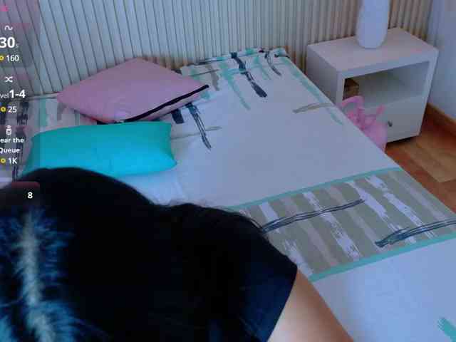 AteneaRoldan webcam