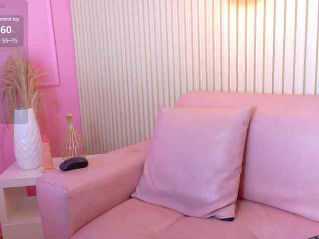 AteneaRoldan webcam