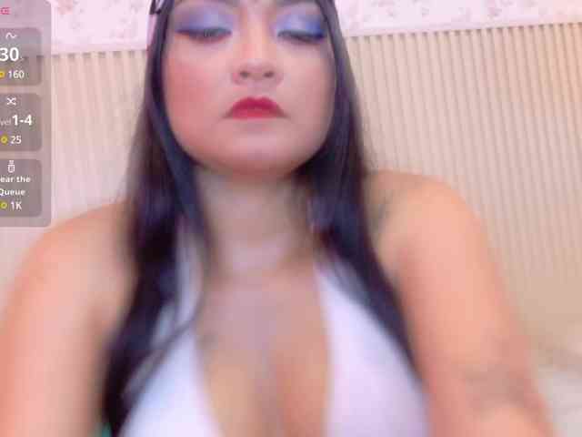AteneaRoldan webcam