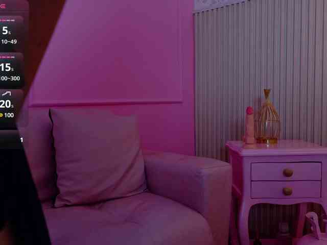 AteneaRoldan webcam