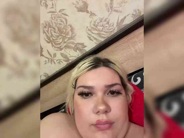 esleyy-boobs Live Webcam on BongaCams