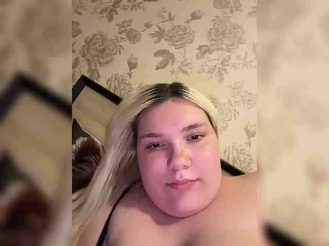 esleyy-boobs Live Webcam on BongaCams