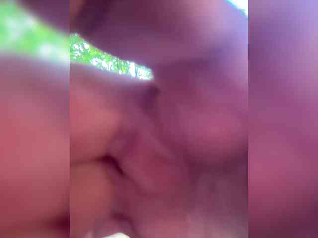 Bonnie-Clyde75 webcam