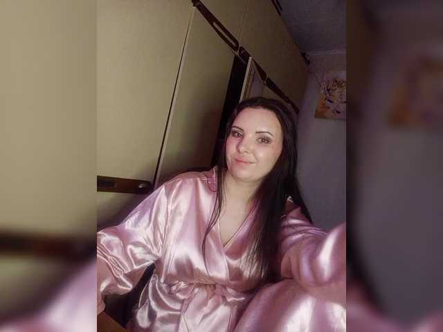 Mira-5a's BongaCams show and profile