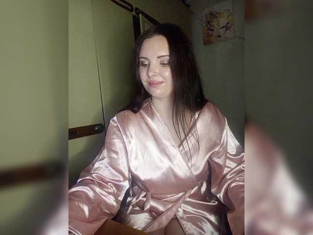 Mira-5a's BongaCams show and profile